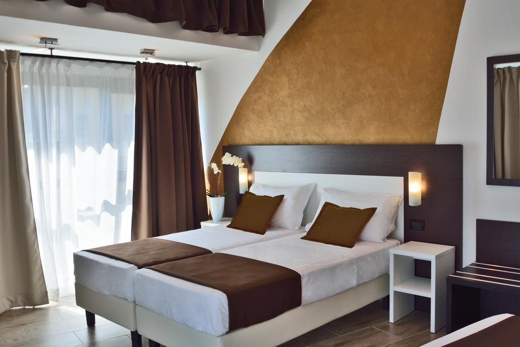 Hotel Luxor Florence Ngoại thất bức ảnh